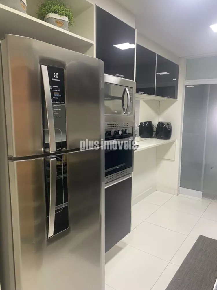 Apartamento à venda com 3 quartos, 115m² - Foto 4