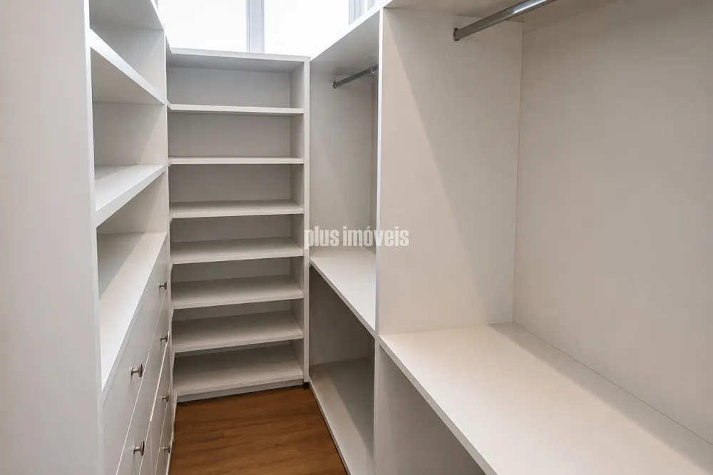 Apartamento, 3 quartos, 182 m² - Foto 2