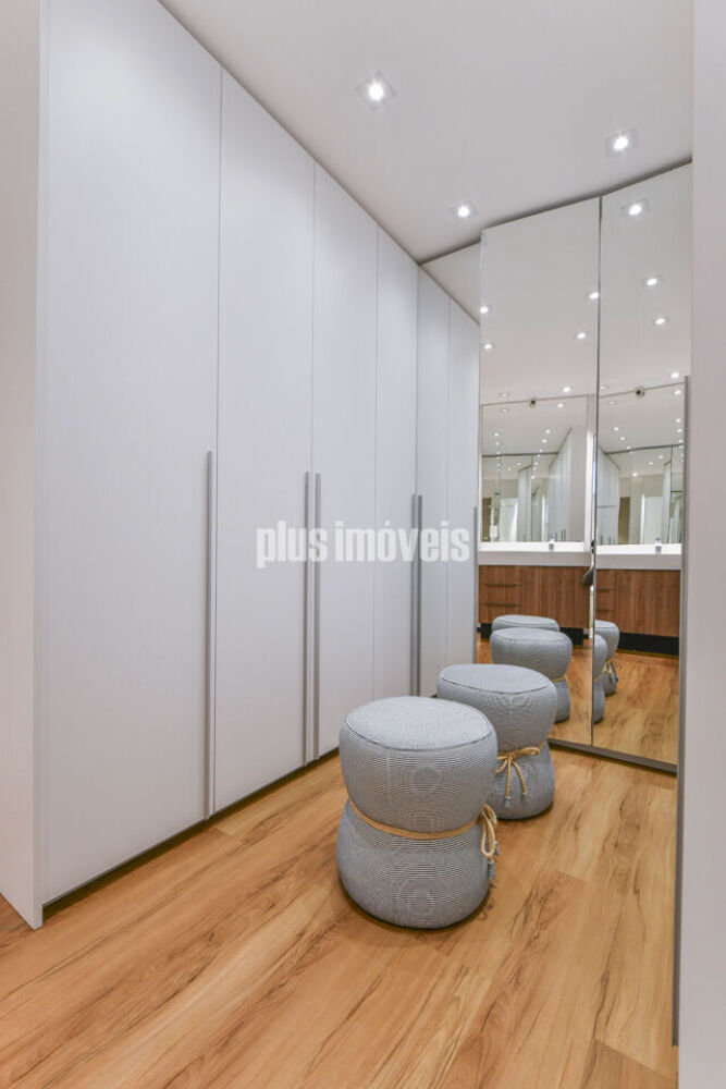 Apartamento, 1 quarto, 156 m² - Foto 2