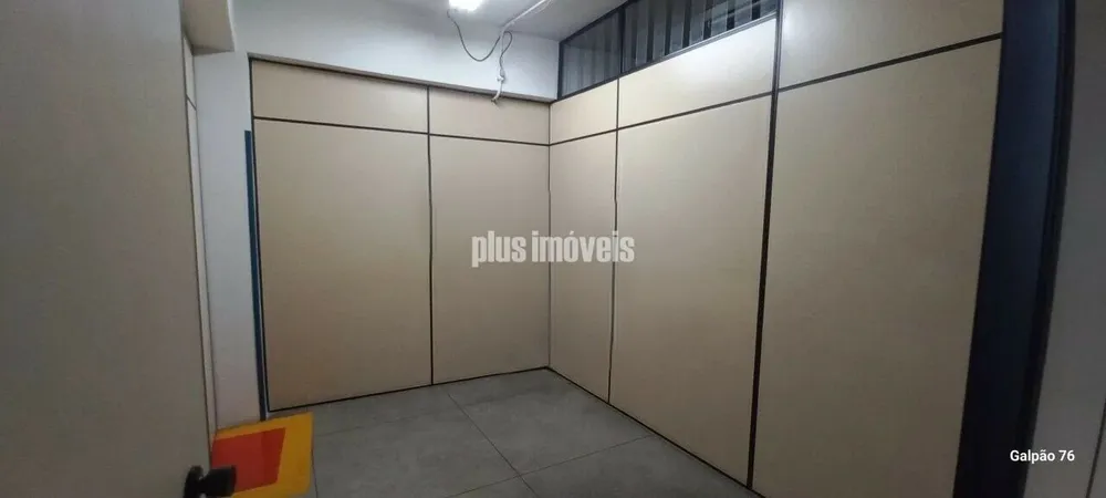 Depósito-Galpão, 558 m² - Foto 1