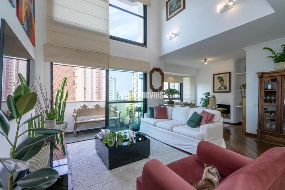 Apartamento, 3 quartos, 184 m² - Foto 2