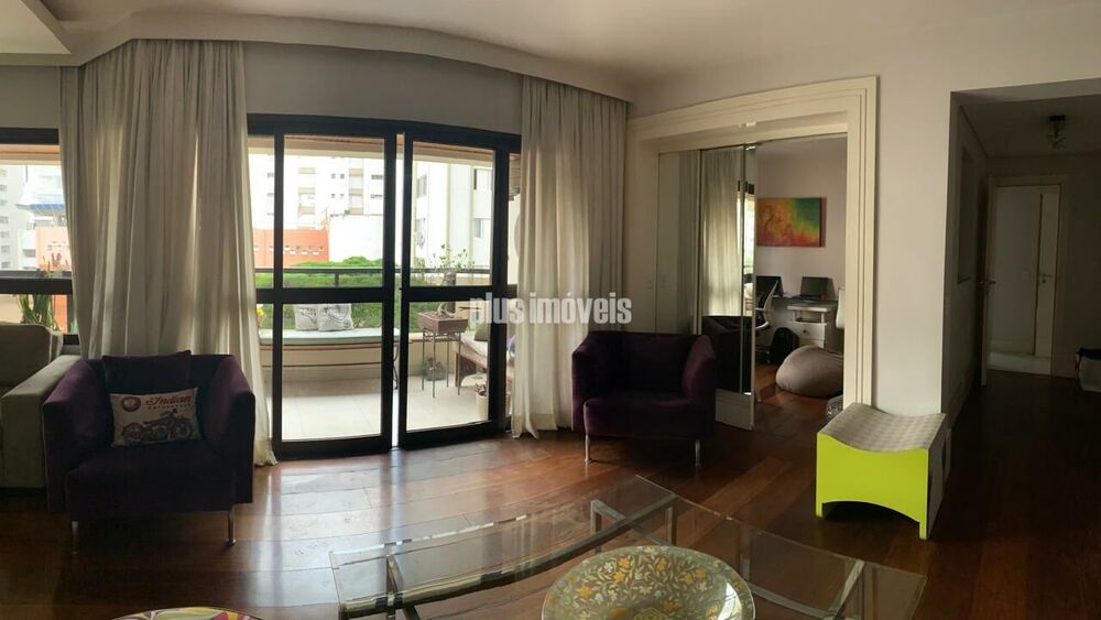 Apartamento à venda com 4 quartos, 199m² - Foto 1