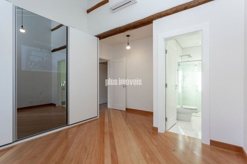 Casa, 4 quartos, 626 m² - Foto 1