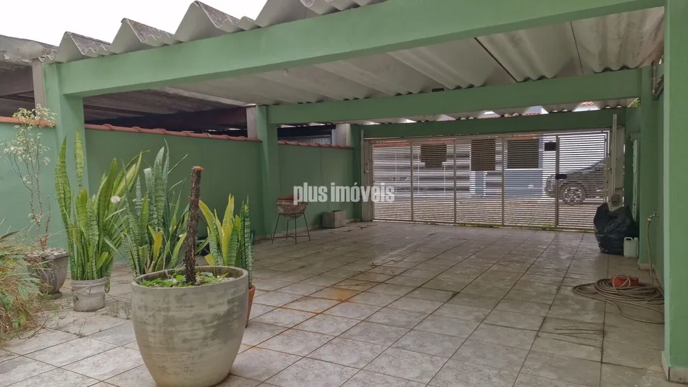 Casa, 4 quartos, 164 m² - Foto 1