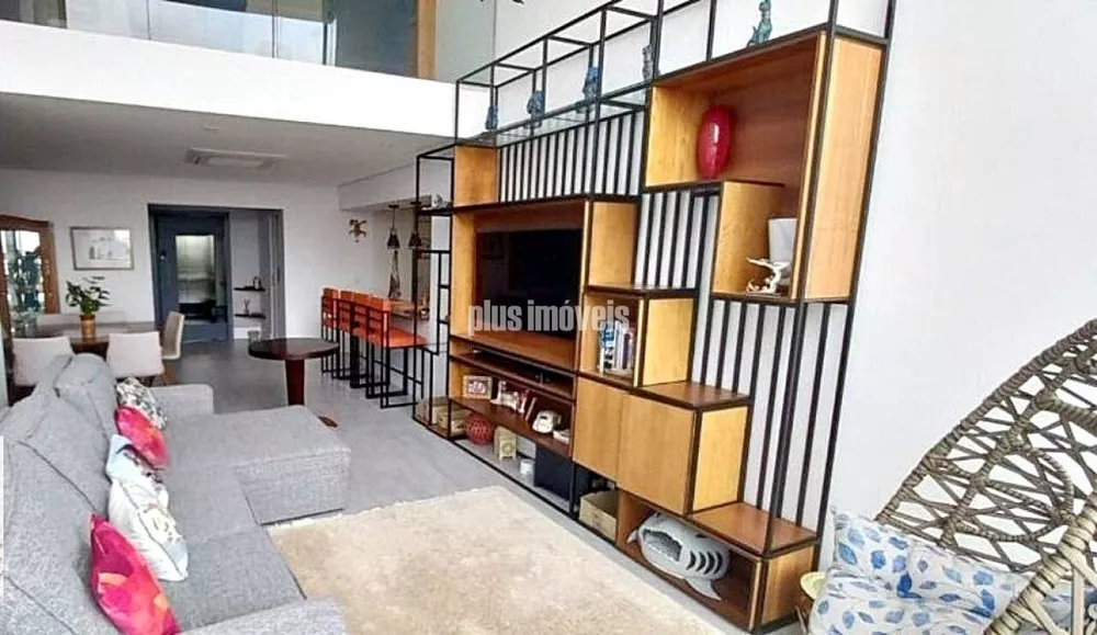 Apartamento à venda com 3 quartos, 180m² - Foto 1