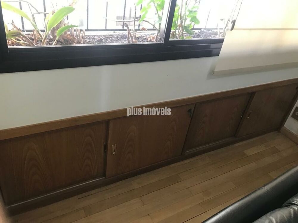 Apartamento, 3 quartos, 200 m² - Foto 1