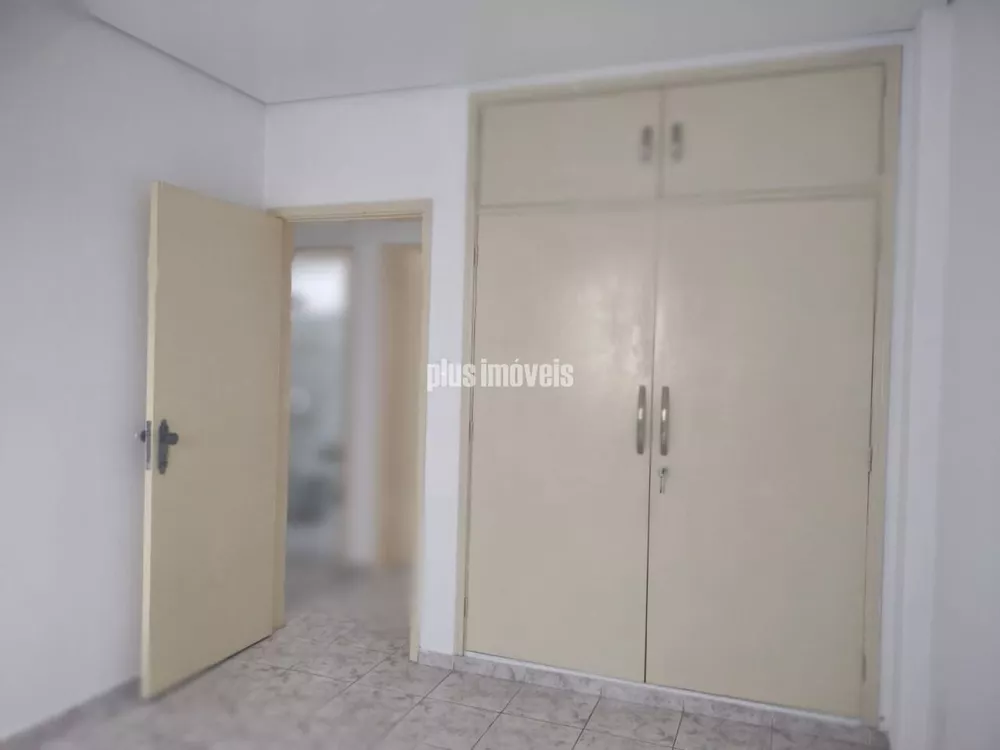 Apartamento à venda com 2 quartos, 72m² - Foto 2