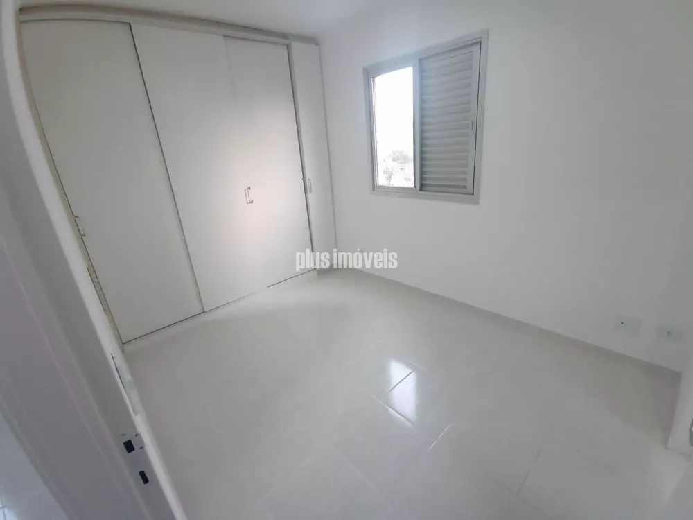 Apartamento à venda com 3 quartos, 65m² - Foto 2