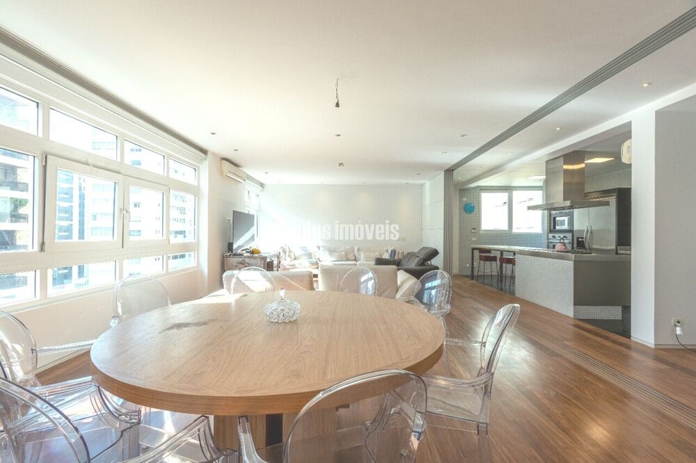 Apartamento, 3 quartos, 239 m² - Foto 2