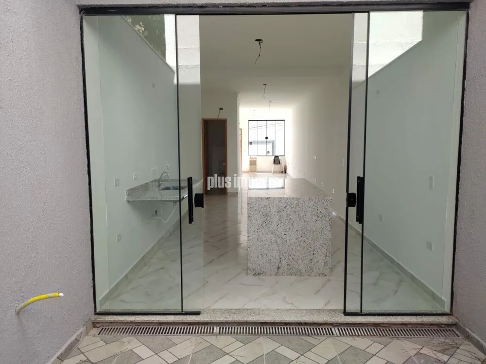 Casa, 3 quartos, 126 m² - Foto 2