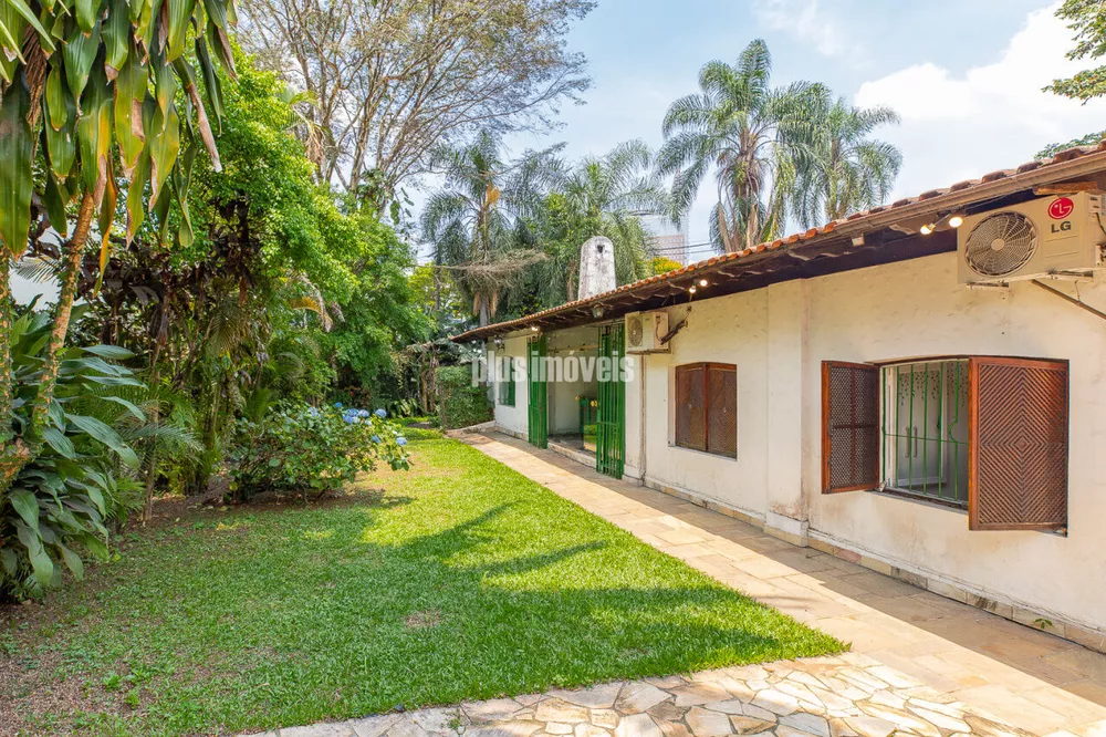 Casa à venda com 3 quartos, 400m² - Foto 2