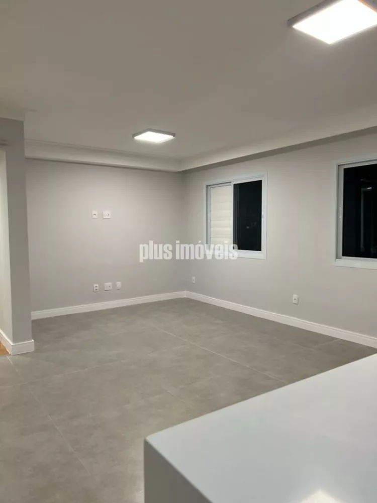 Apartamento à venda com 2 quartos, 105m² - Foto 1