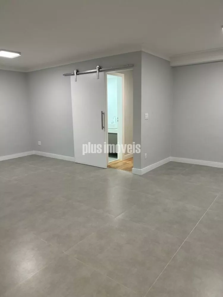 Apartamento à venda com 2 quartos, 105m² - Foto 2