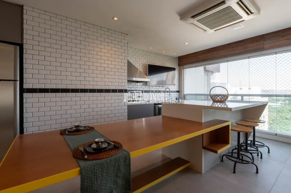 Apartamento, 3 quartos, 253 m² - Foto 2