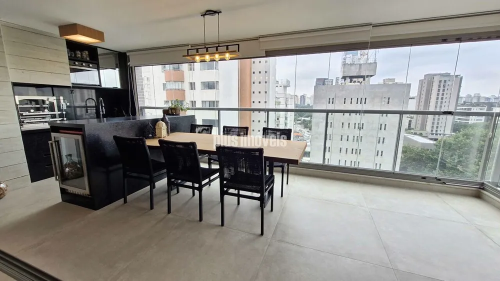 Apartamento, 3 quartos, 141 m² - Foto 2