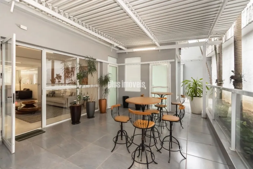 Prédio Inteiro, 760 m² - Foto 1