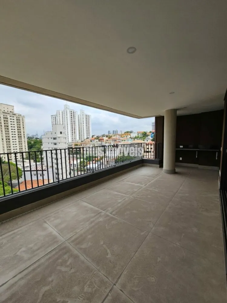 Apartamento, 3 quartos, 195 m² - Foto 2