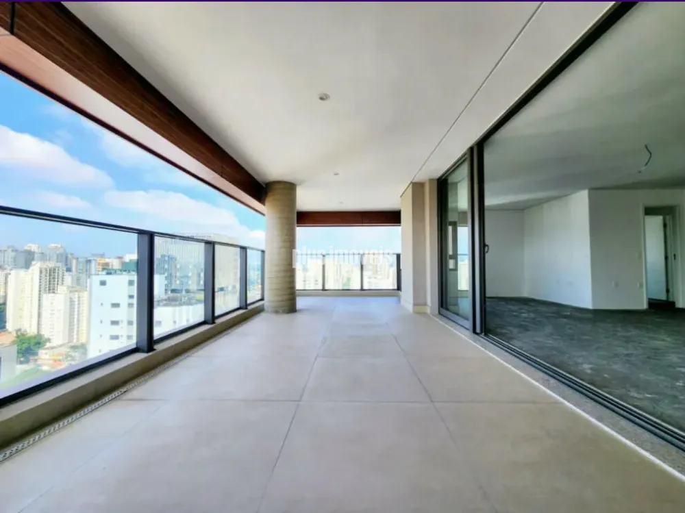 Apartamento, 3 quartos, 232 m² - Foto 2