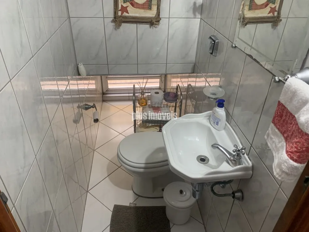 Casa, 3 quartos, 222 m² - Foto 5