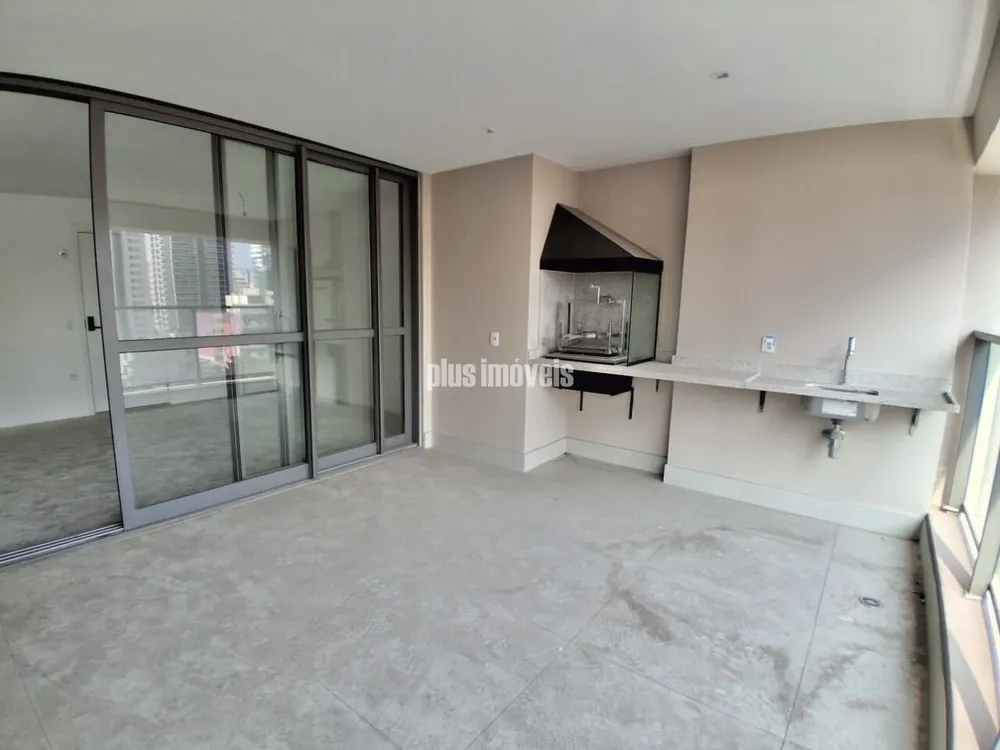 Apartamento, 3 quartos, 140 m² - Foto 1