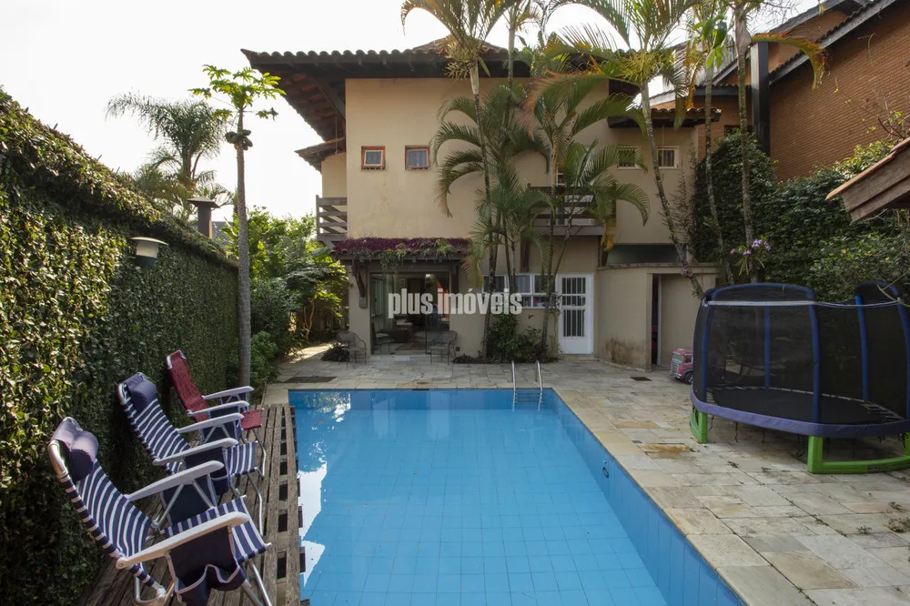 Casa, 4 quartos, 330 m² - Foto 2
