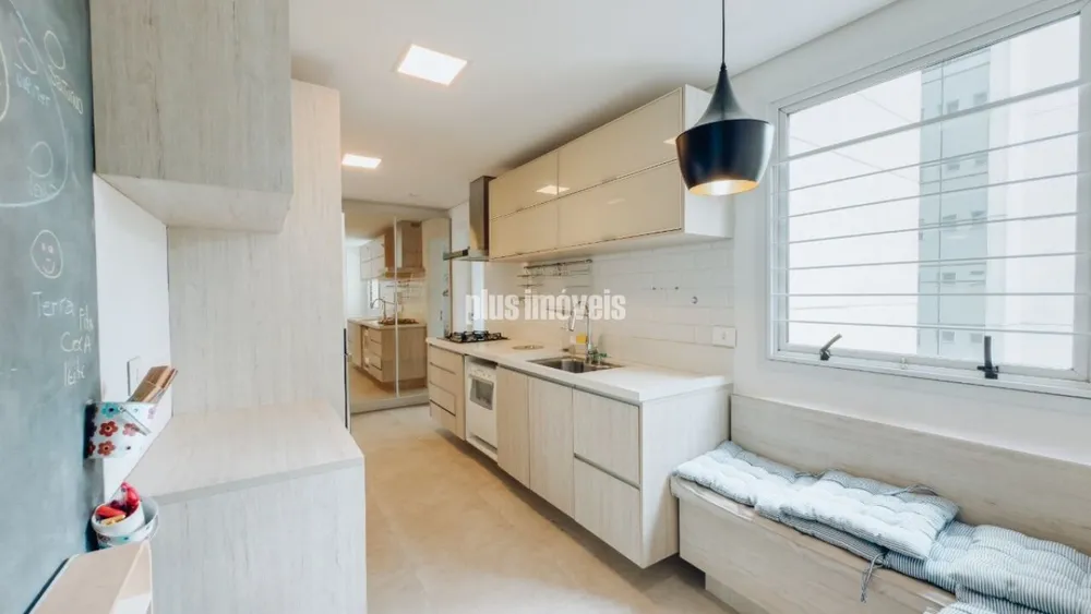 Apartamento, 3 quartos, 143 m² - Foto 1