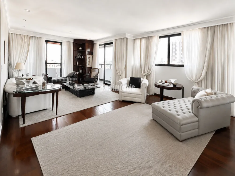 Apartamento, 3 quartos, 214 m² - Foto 1