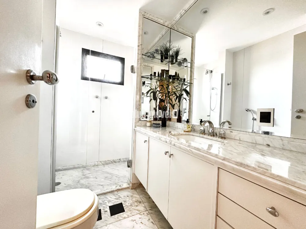 Apartamento, 3 quartos, 214 m² - Foto 4