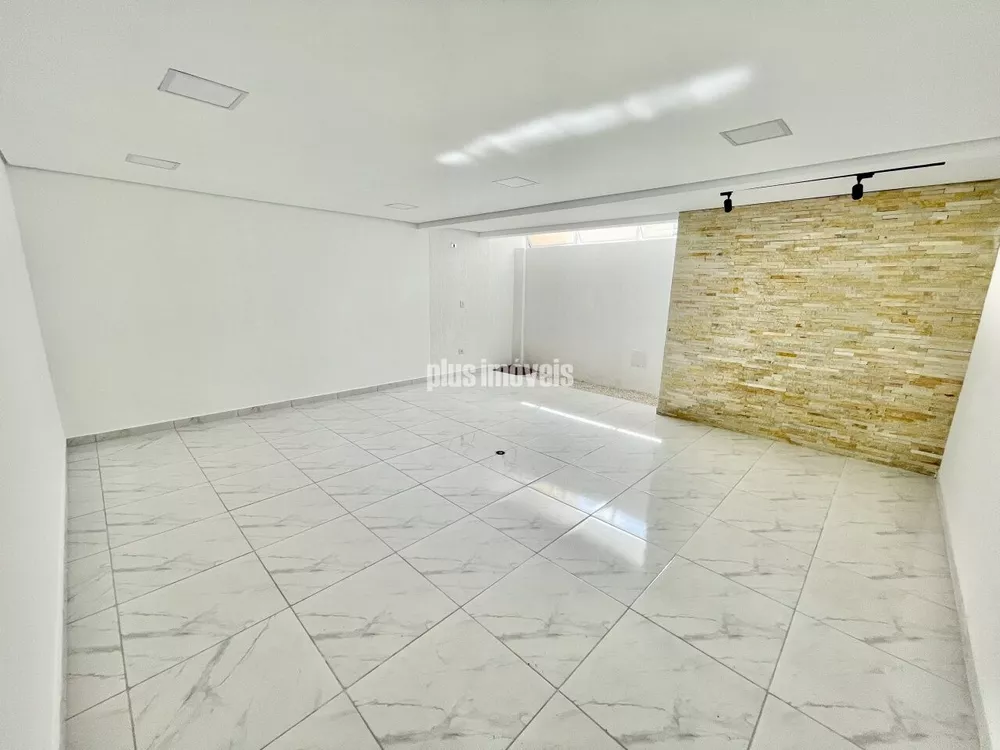 Casa, 3 quartos, 229 m² - Foto 2