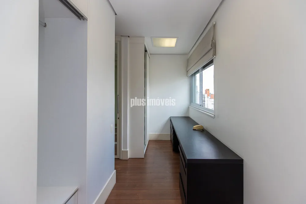 Apartamento, 3 quartos, 180 m² - Foto 1