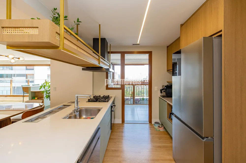 Apartamento, 3 quartos, 145 m² - Foto 2