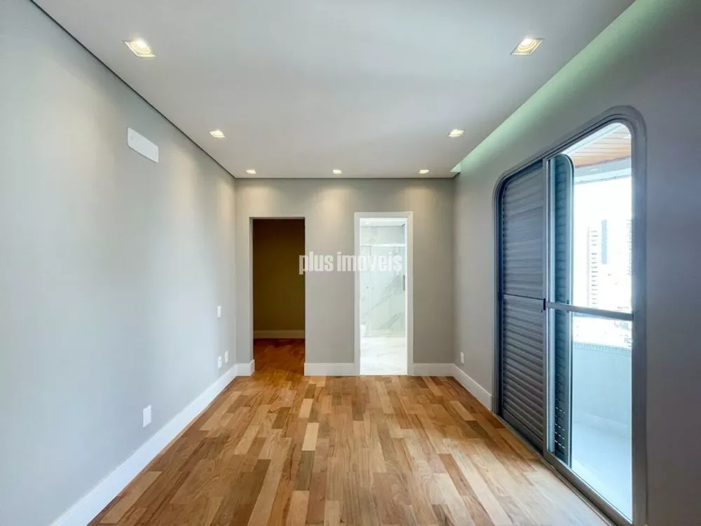 Apartamento à venda com 3 quartos, 169m² - Foto 18