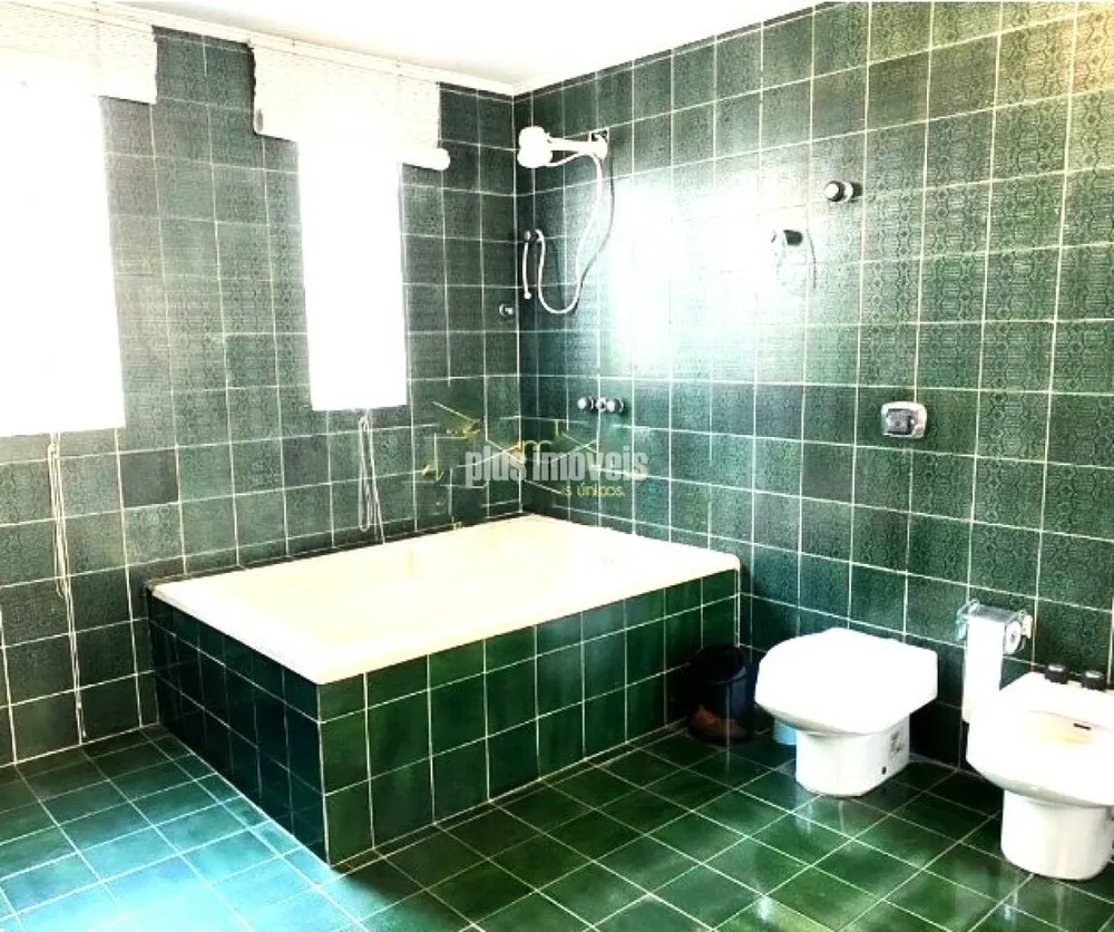 Casa, 4 quartos, 327 m² - Foto 1