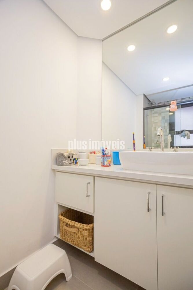 Apartamento, 4 quartos, 204 m² - Foto 2