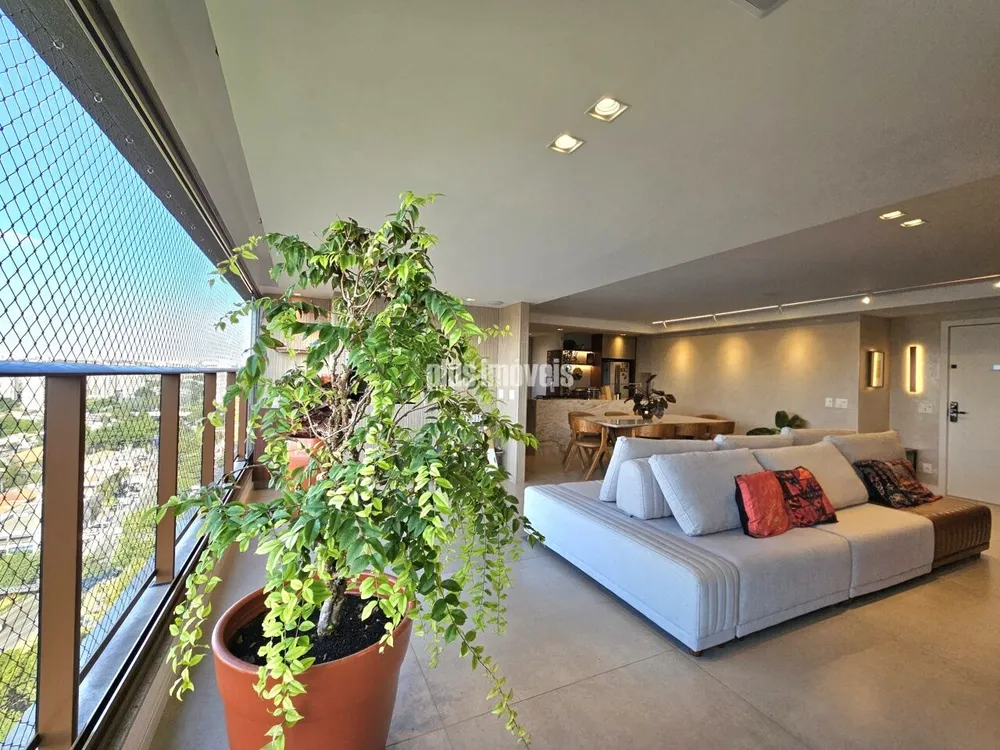 Apartamento, 3 quartos, 146 m² - Foto 1