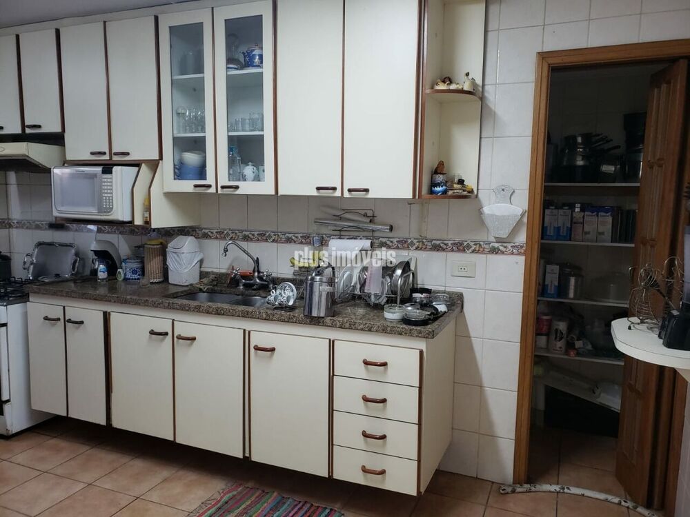 Apartamento, 3 quartos, 180 m² - Foto 1