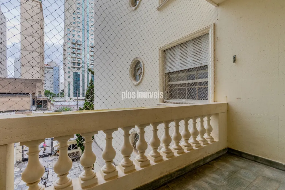 Apartamento, 3 quartos, 229 m² - Foto 1