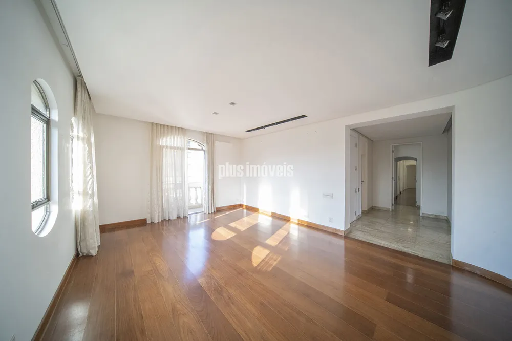 Apartamento, 4 quartos, 255 m² - Foto 1