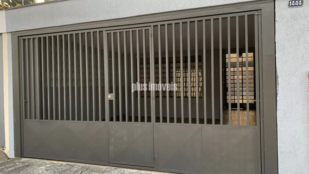 Casa à venda com 2 quartos, 150m² - Foto 2