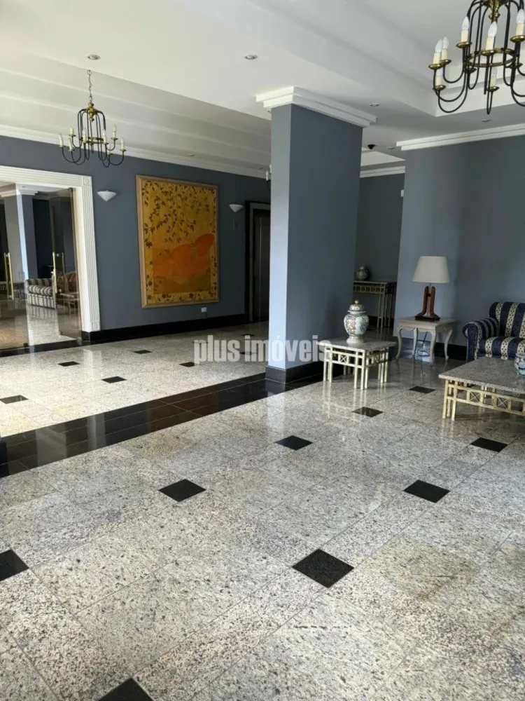 Apartamento, 3 quartos, 247 m² - Foto 1