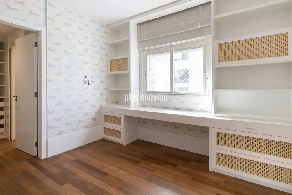 Apartamento, 3 quartos, 214 m² - Foto 4