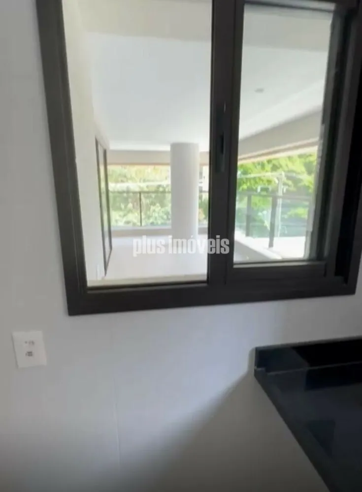 Apartamento, 3 quartos, 153 m² - Foto 2