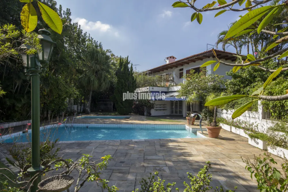 Casa, 4 quartos, 678 m² - Foto 1