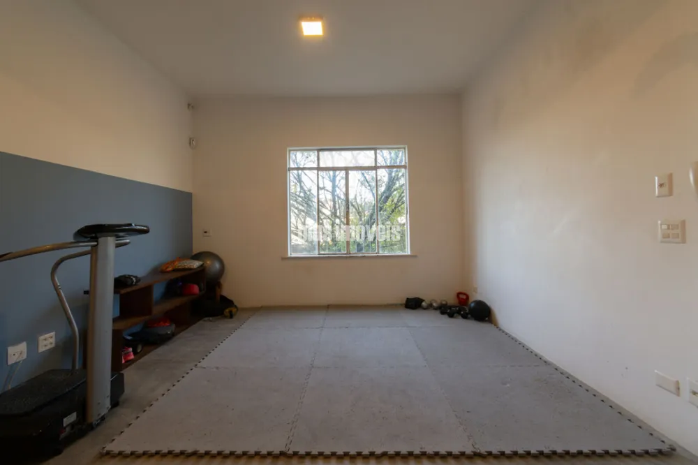 Casa, 4 quartos, 253 m² - Foto 3