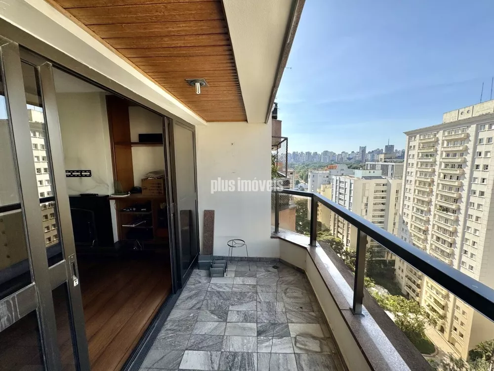 Apartamento à venda com 3 quartos, 190m² - Foto 1