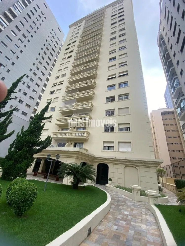 Apartamento, 3 quartos, 140 m² - Foto 4