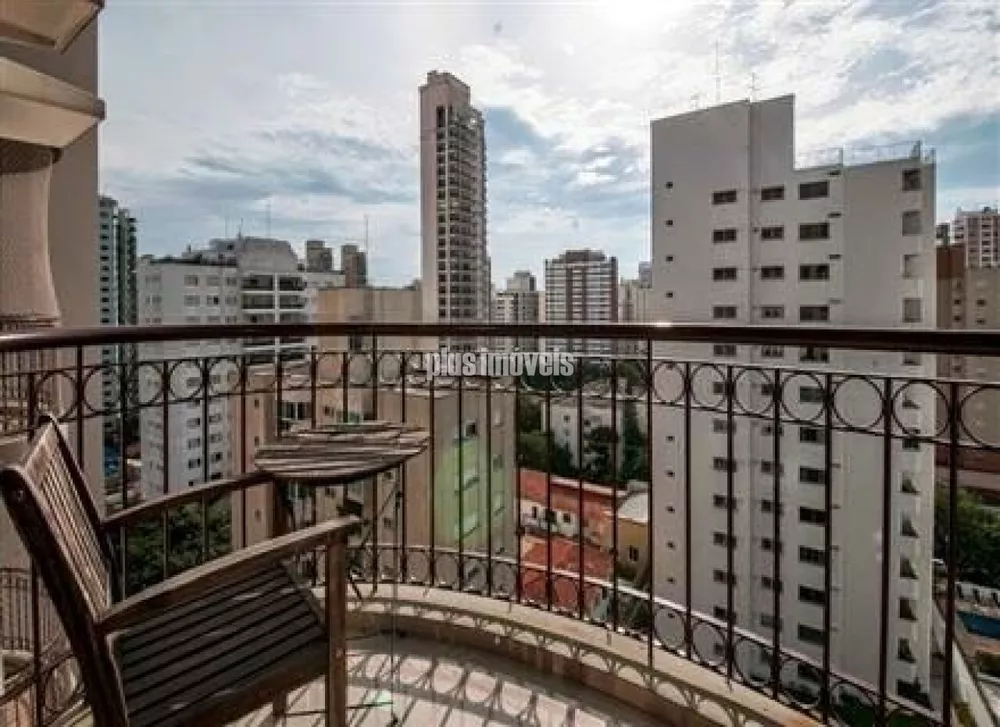 Apartamento à venda com 2 quartos, 142m² - Foto 2