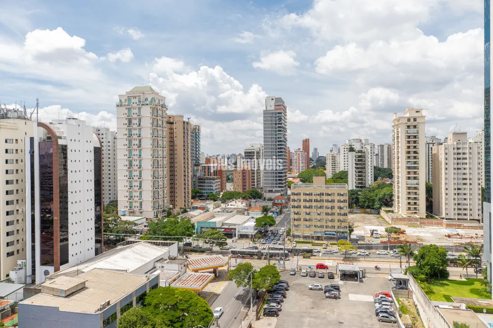 Apartamento, 4 quartos, 232 m² - Foto 1