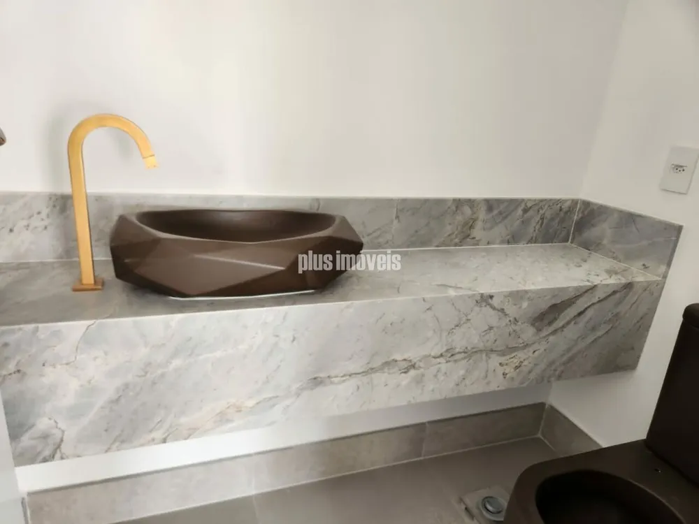 Apartamento, 3 quartos, 158 m² - Foto 1