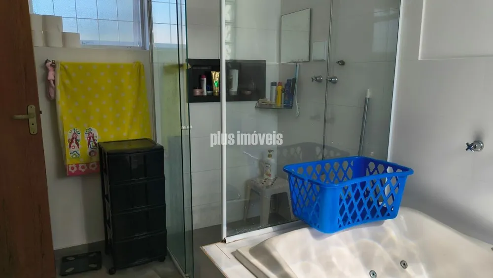 Casa, 3 quartos, 250 m² - Foto 1